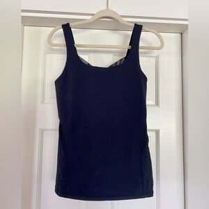 Lululemon workout/yoga tank